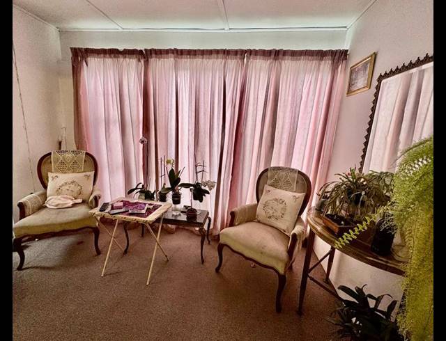 4 BEDROOM HOUSE FOR SALE IN DA NOVA